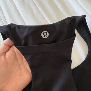 Lululemon Women’s Sports Bra